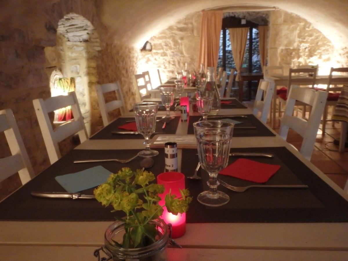 Le Prieure D'Orniols Hotel Goudargues Esterno foto
